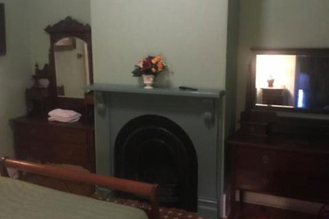 Villa Paradiso - Kalgoorlie Accommodation 5