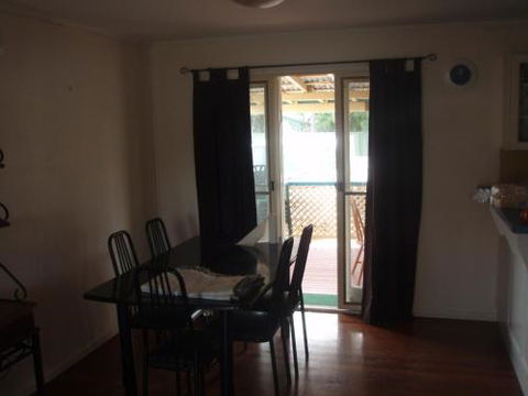 Dalby Homestyle Accommodation - Kalgoorlie Accommodation 4