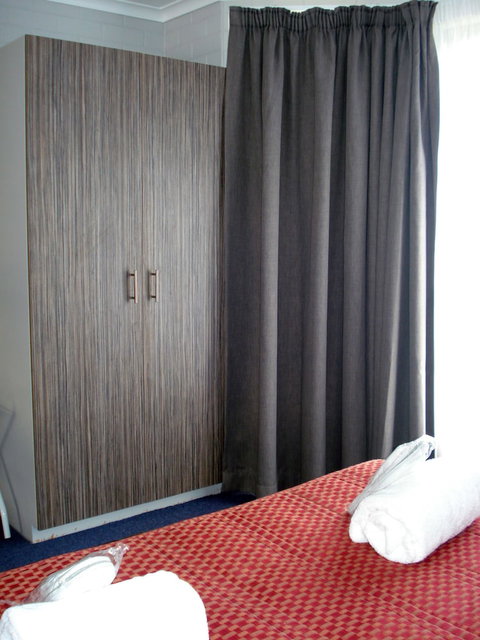 A Raceview Motor Inn - Kalgoorlie Accommodation 5