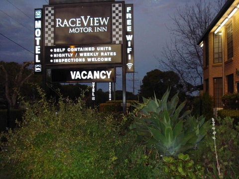 A Raceview Motor Inn - Kalgoorlie Accommodation 1