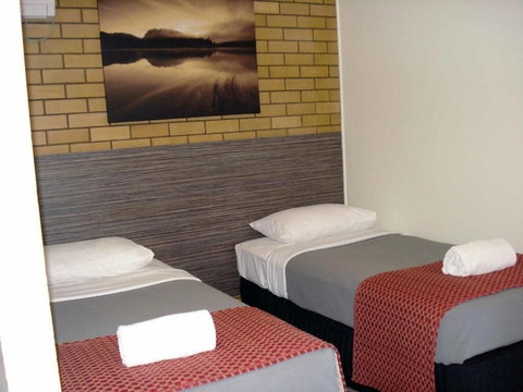 A Raceview Motor Inn - Kalgoorlie Accommodation 6