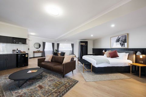Parklands Resort & Conference Centre - Kalgoorlie Accommodation 0
