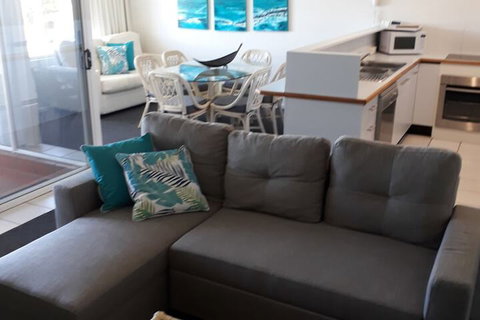 Pandanus Coolum Beach - Kalgoorlie Accommodation 5