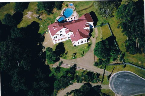 Kingfishers Manor - Kalgoorlie Accommodation 3