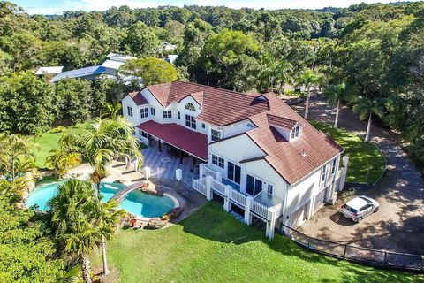 Kingfishers Manor - Kalgoorlie Accommodation 2