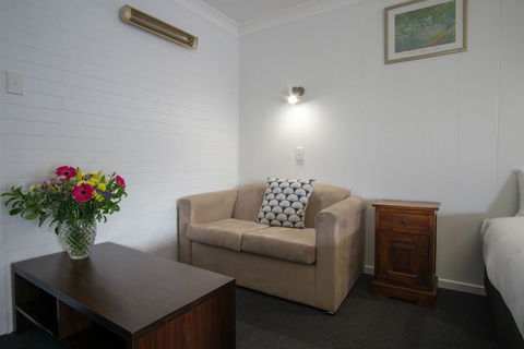 Acacia Motor Inn - Kalgoorlie Accommodation 4