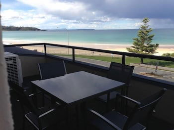 Beachhouse Mollymook - Kalgoorlie Accommodation 1