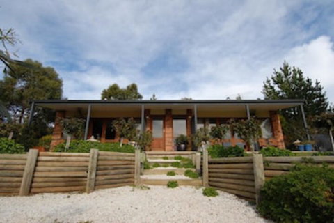 Blickinstal Barossa Valley Retreat - Kalgoorlie Accommodation 0