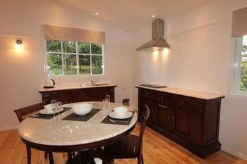 North Tamborine QLD Kalgoorlie Accommodation