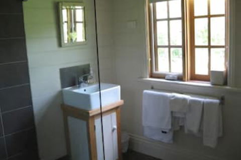 Corinella Country House - Kalgoorlie Accommodation 4