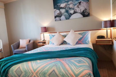 Leagues Motel - Kalgoorlie Accommodation 0