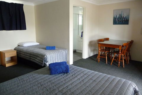 Moura Motel - Kalgoorlie Accommodation 5