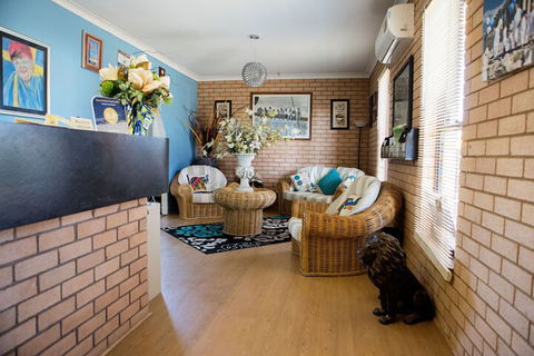 Cameo Inn Motel - Kalgoorlie Accommodation 7