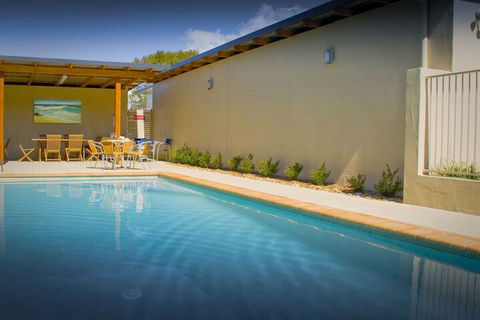 Pottsville Beach Motel - Kalgoorlie Accommodation 1