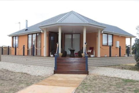 Aurora Cottages - Kalgoorlie Accommodation 0