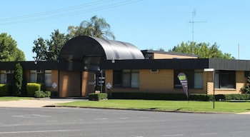 Avondel Motor Inn, Benalla - Kalgoorlie Accommodation 0