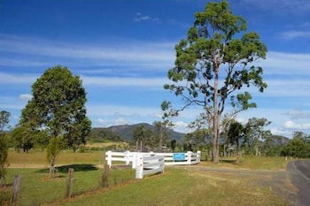 Barrington Hideaway- River Cottages - Kalgoorlie Accommodation 0