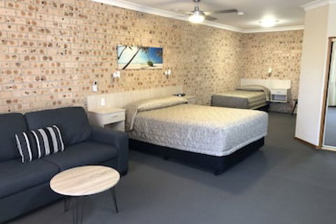 Cardiff Motor Inn - Kalgoorlie Accommodation 0
