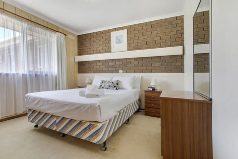 Sandpiper Holiday Apartments - Kalgoorlie Accommodation 6