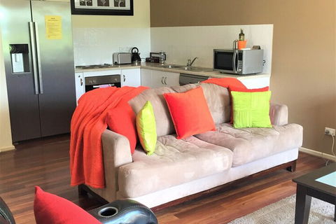 McLaren Vale Studio Apartments - Kalgoorlie Accommodation 5