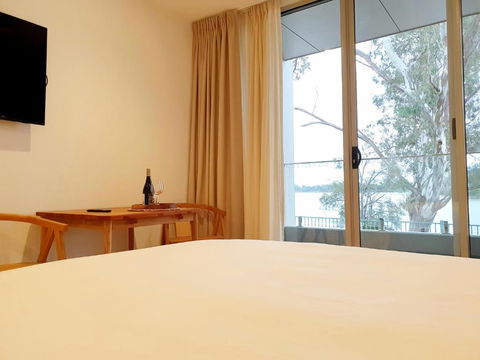 Nagambie Waterfront Motel - Kalgoorlie Accommodation 5