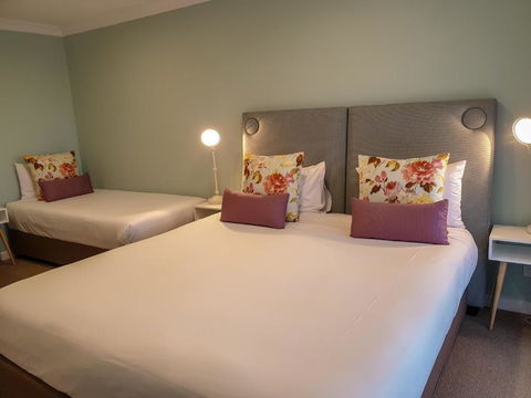 Nagambie Waterfront Motel - Kalgoorlie Accommodation 1