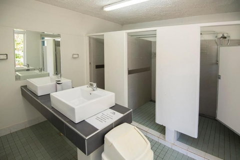 Cstay - Kalgoorlie Accommodation 4