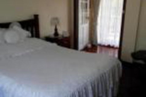 The Hideaway Luxury B & B Retreat - Kalgoorlie Accommodation 0