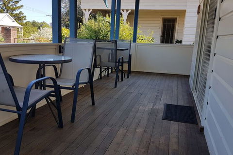 Coppers Hill Private Accommodation - Kalgoorlie Accommodation 6