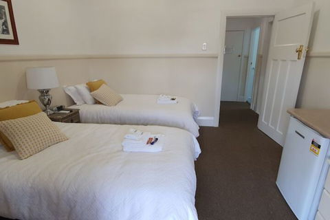 Coppers Hill Private Accommodation - Kalgoorlie Accommodation 2