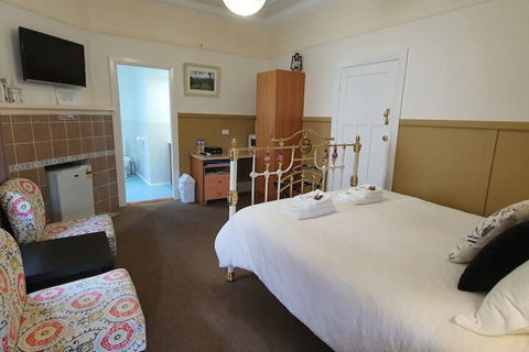 Coppers Hill Private Accommodation - Kalgoorlie Accommodation 4