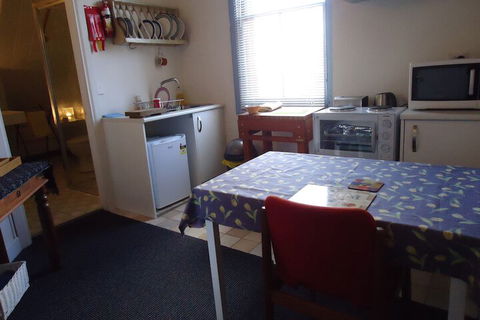 Accommodation In An Historic Warehouse - Kalgoorlie Accommodation 2