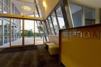 Hunter Valley Hotel Academy - Kalgoorlie Accommodation 0