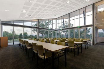 Hunter Valley Hotel Academy - Kalgoorlie Accommodation 5