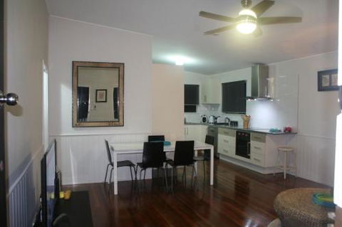 Redland BayBreeze - Kalgoorlie Accommodation 6