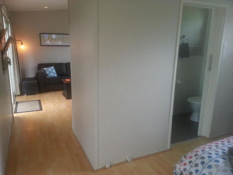 Redland BayBreeze - Kalgoorlie Accommodation 2