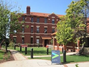 Alphington VIC Kalgoorlie Accommodation