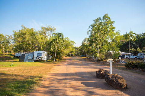 AAOK Lakes Resort & Caravan Park - Kalgoorlie Accommodation 0