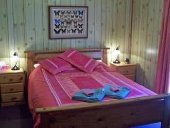 Clare Valley Cabins - Kalgoorlie Accommodation 5