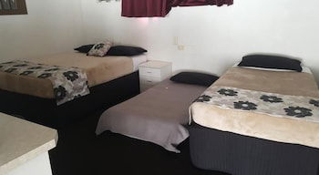 Siesta Villa Motel - Kalgoorlie Accommodation 0
