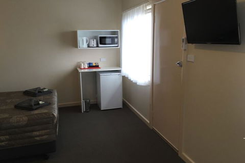 Blue Lake Motel - Kalgoorlie Accommodation 2