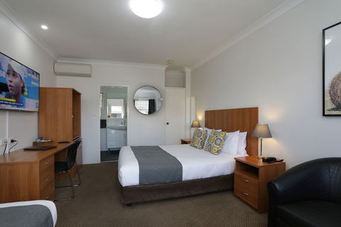 Cadman Motor Inn & Apartments - Kalgoorlie Accommodation 6