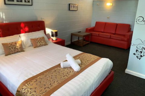 Gazebo Motor Inn - Kalgoorlie Accommodation 0