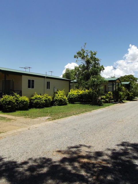 Biloela Caravan & Tourist Park - Kalgoorlie Accommodation 5