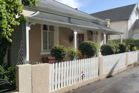 Arendon Cottage - Kalgoorlie Accommodation 0