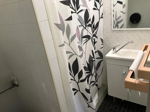 Tea Gardens Hotel - Kalgoorlie Accommodation 2