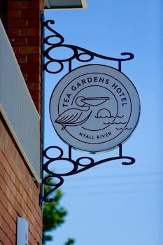 Tea Gardens Hotel - Kalgoorlie Accommodation 0