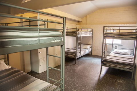 Fremantle Hostel - Kalgoorlie Accommodation 4