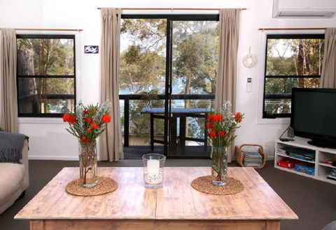 Refuge Cove On Pittwater - Kalgoorlie Accommodation 3