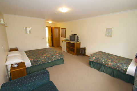 JE Resort - Kalgoorlie Accommodation 7